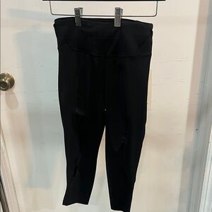 Lululemon Athletica Black Cropped Pants